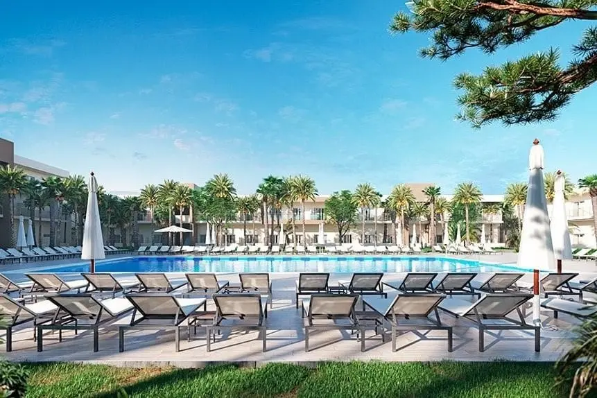 Basen w hotelu Riu Turquoise