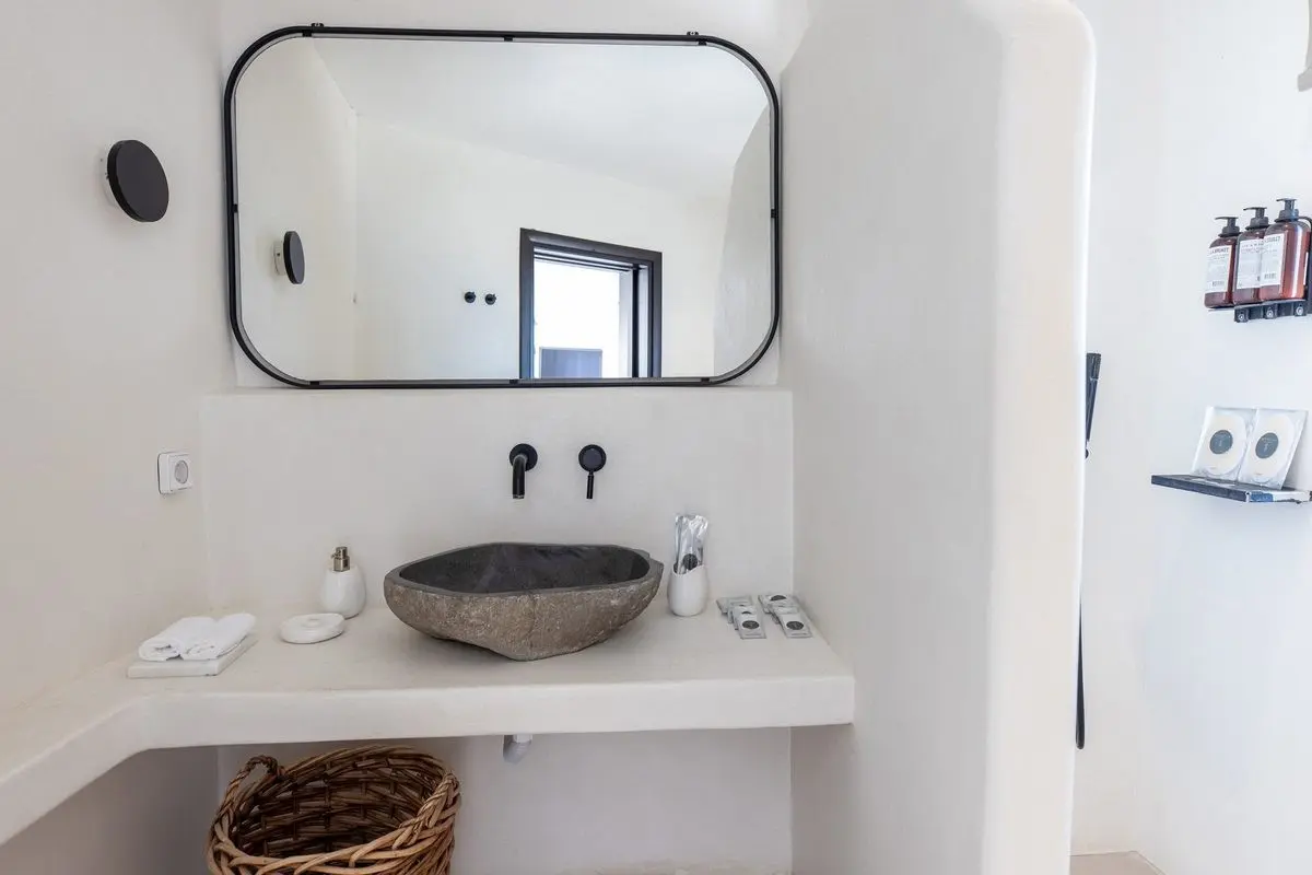 Rocabella Santorini — ROCABELLA SANTORINI