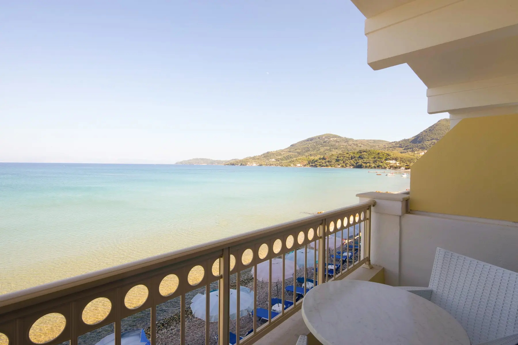 Rossis Hotel — ROSSIS HOTEL