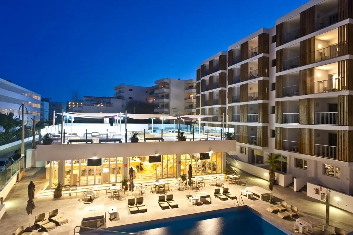 Ryans Ibiza Apartments — RYANS IBIZA APARTMENTS