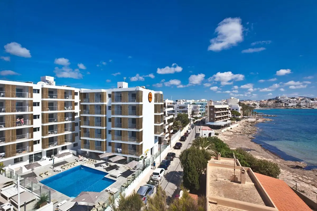 Ryans Ibiza Apartments — RYANS IBIZA APARTMENTS