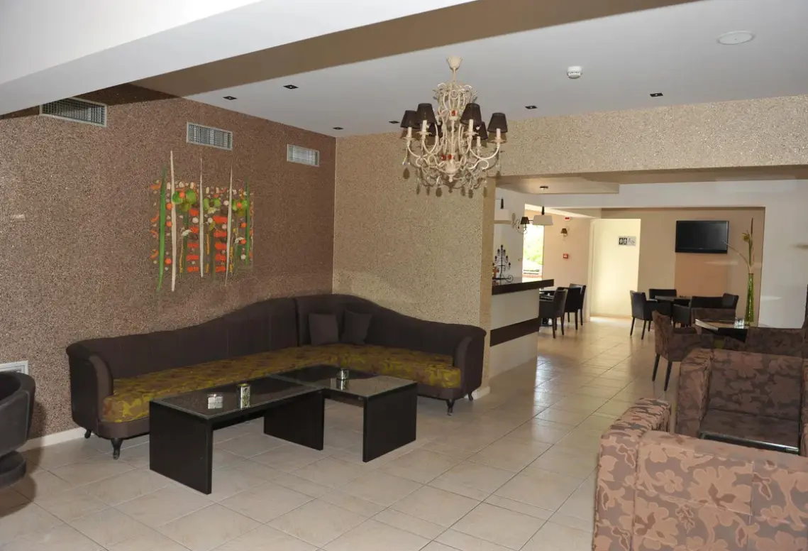 Lobby hotelu Santa Helena