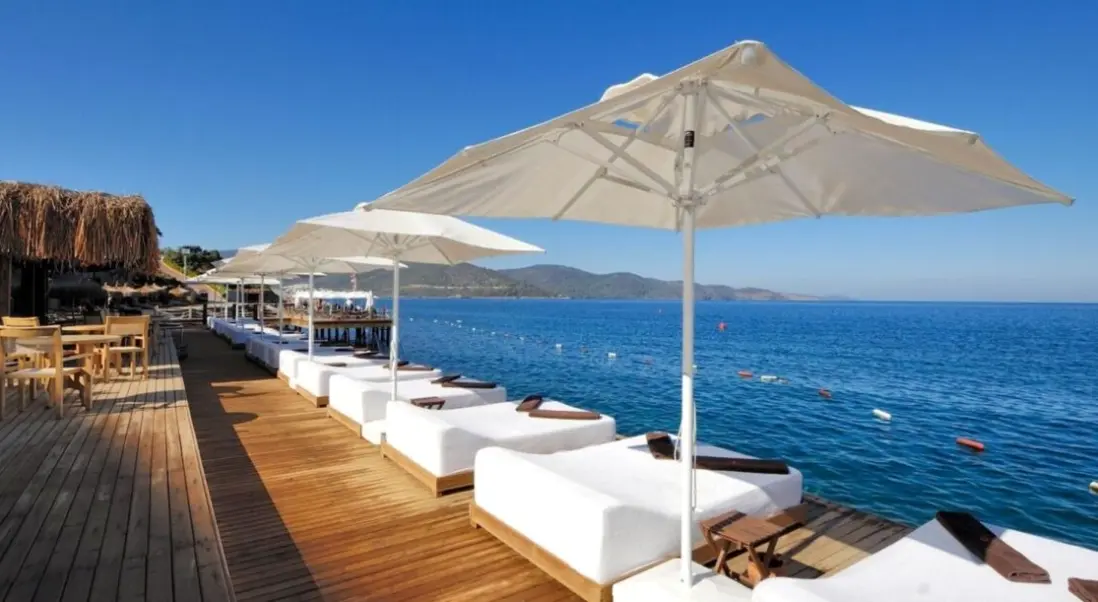 Plaża przy hotelu Sarpedor Boutique Hotel & Spa