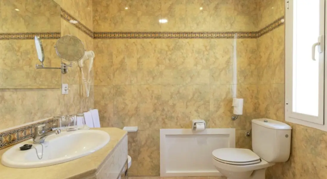 Łazienka w pokoju hotelu Sermara Sunna Park Apartments