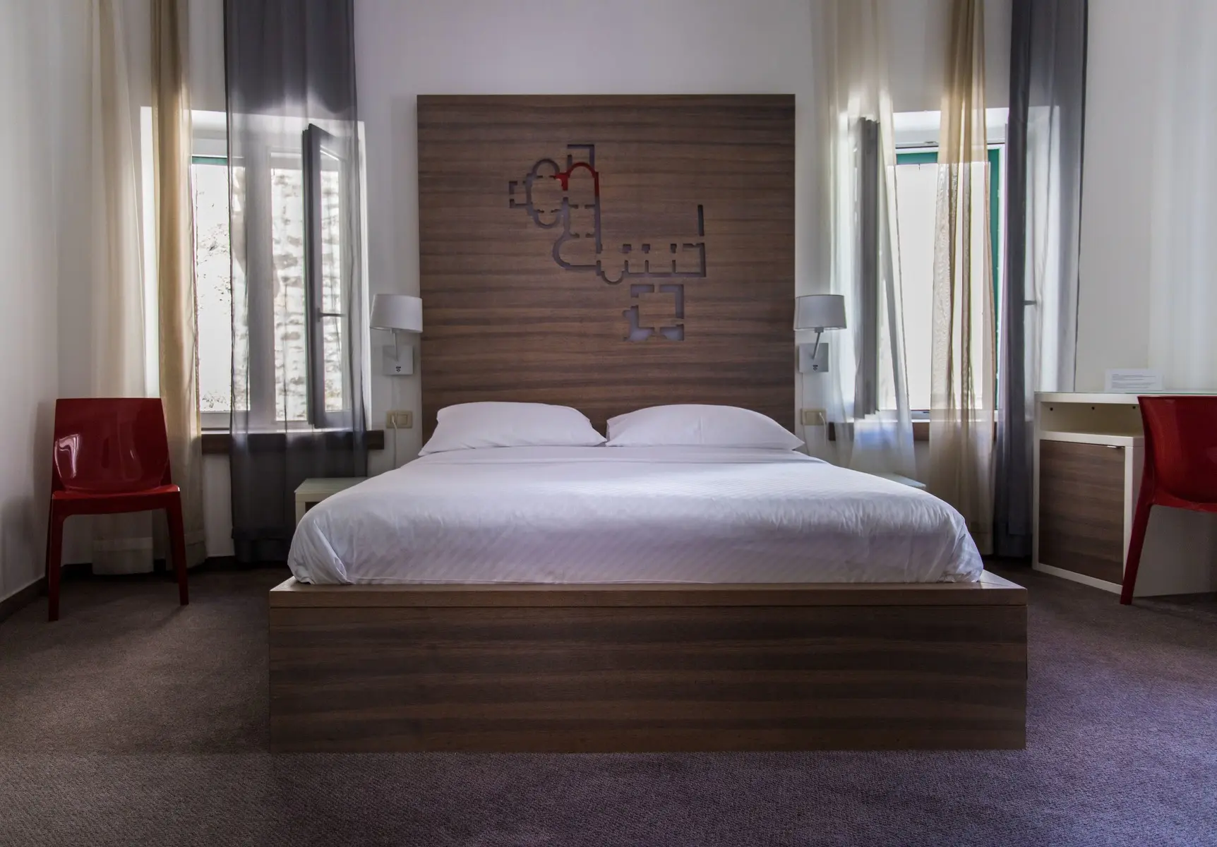 Pokój w hotelu Slavija Culture Heritage Hotel