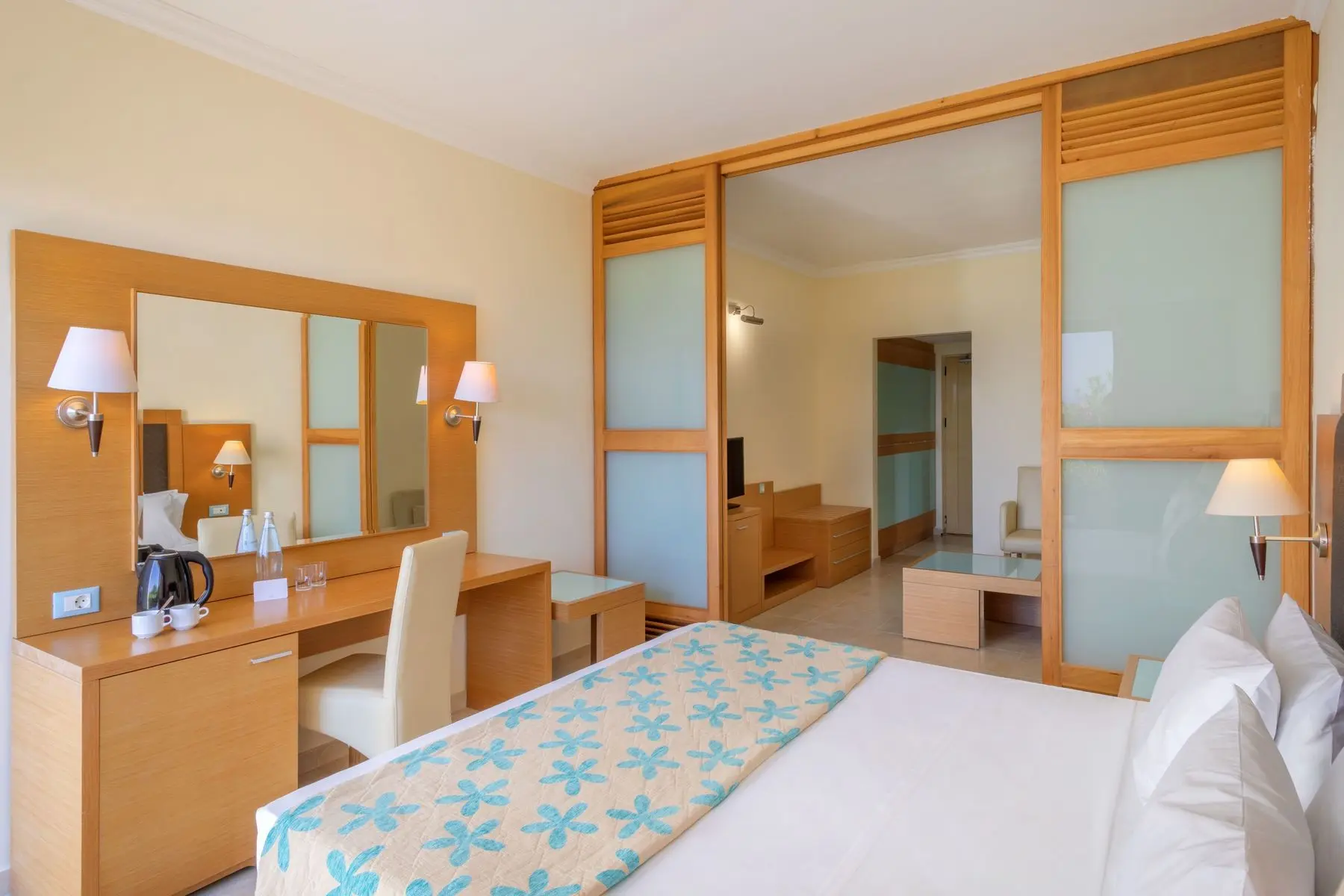 Sol Cosmopolitan Rhodes — SOL COSMOPOLITAN RHODES