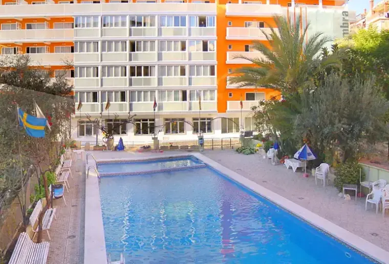 Hotel Sol Y Sombra