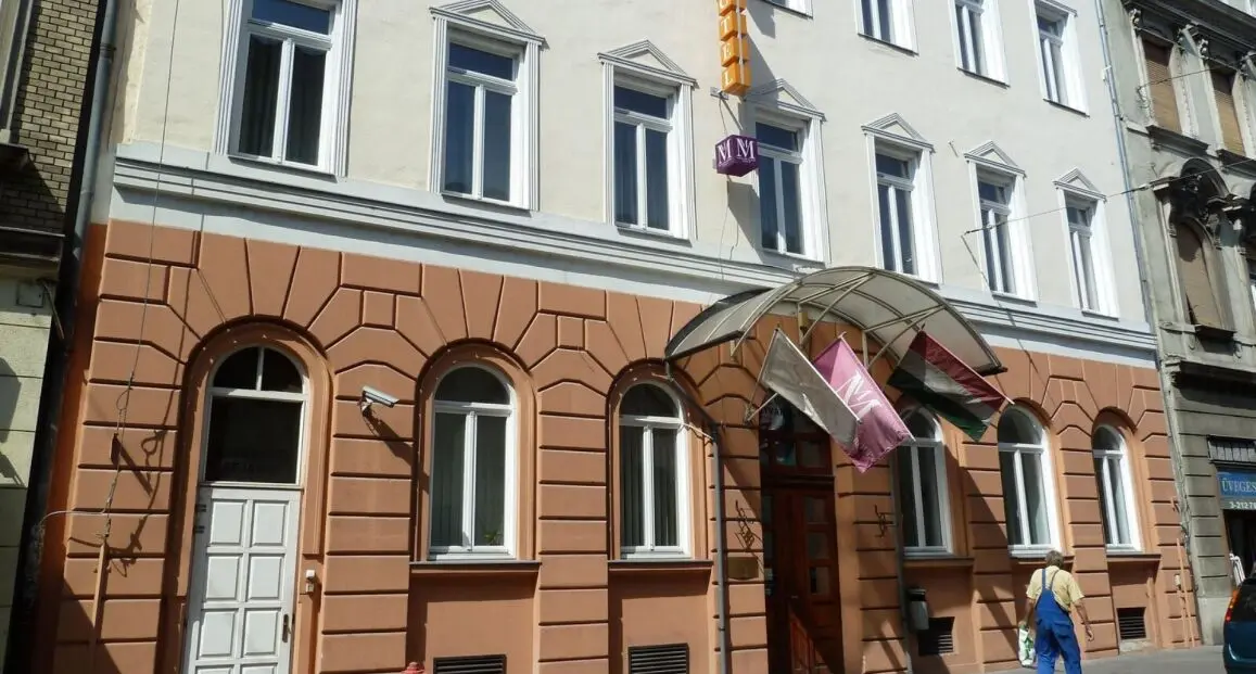 Hotel Star City Hotel