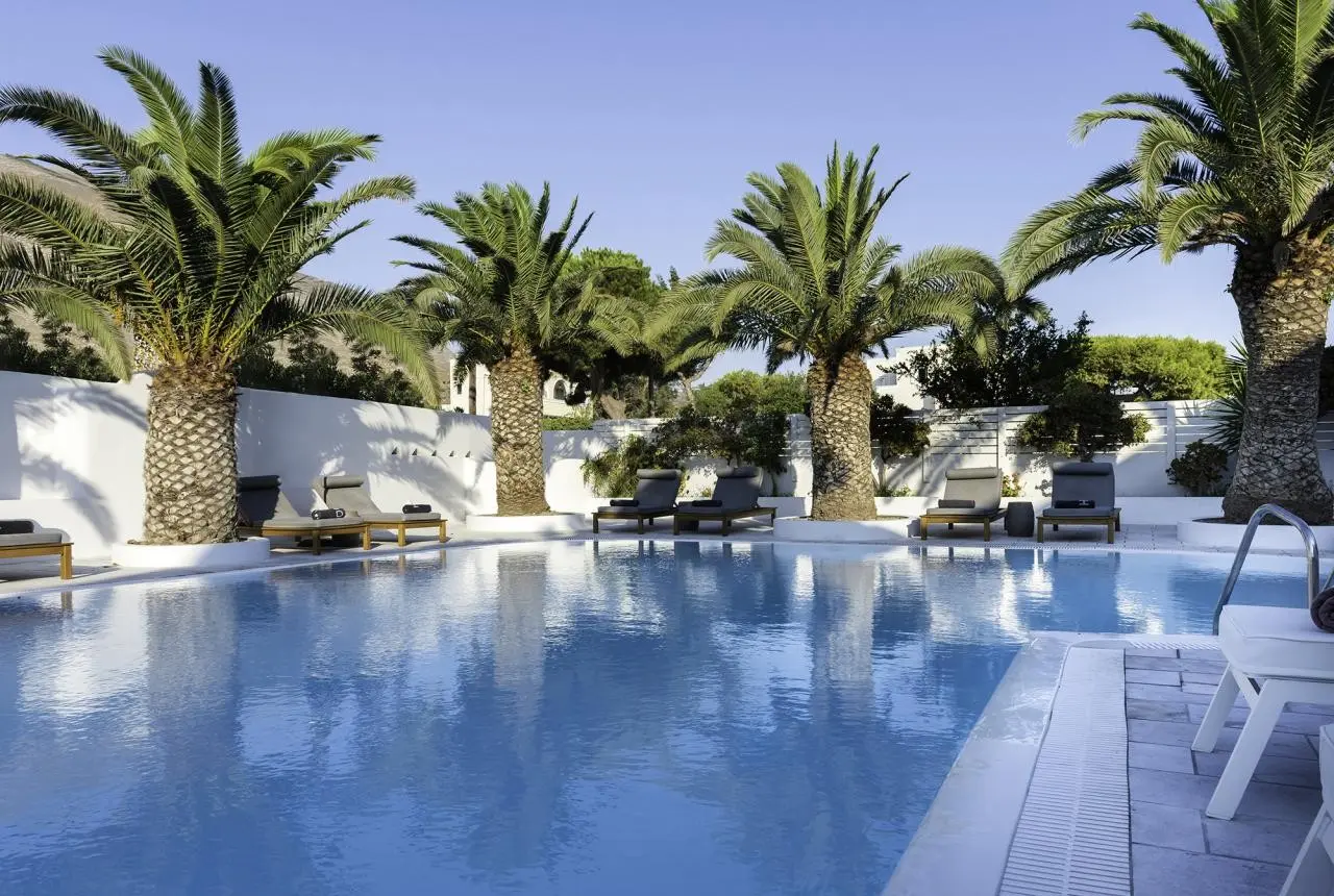 Strogili Hotel — STROGILI