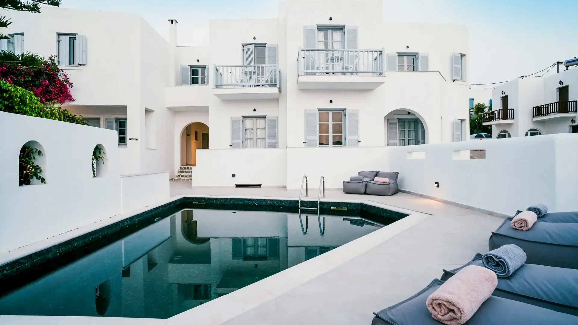 Hotel Sunrise Accommodation Paros