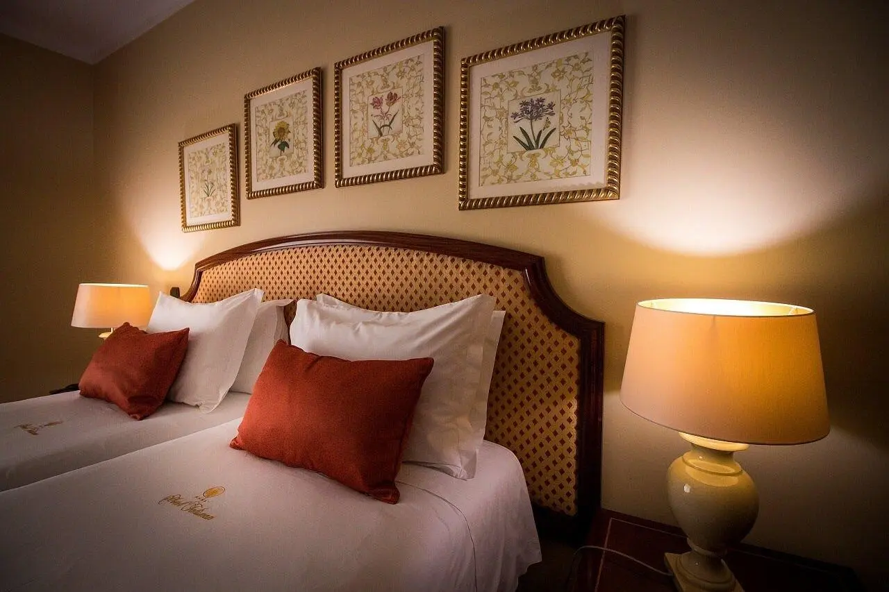 Talisman Hotel — TALISMAN HOTEL