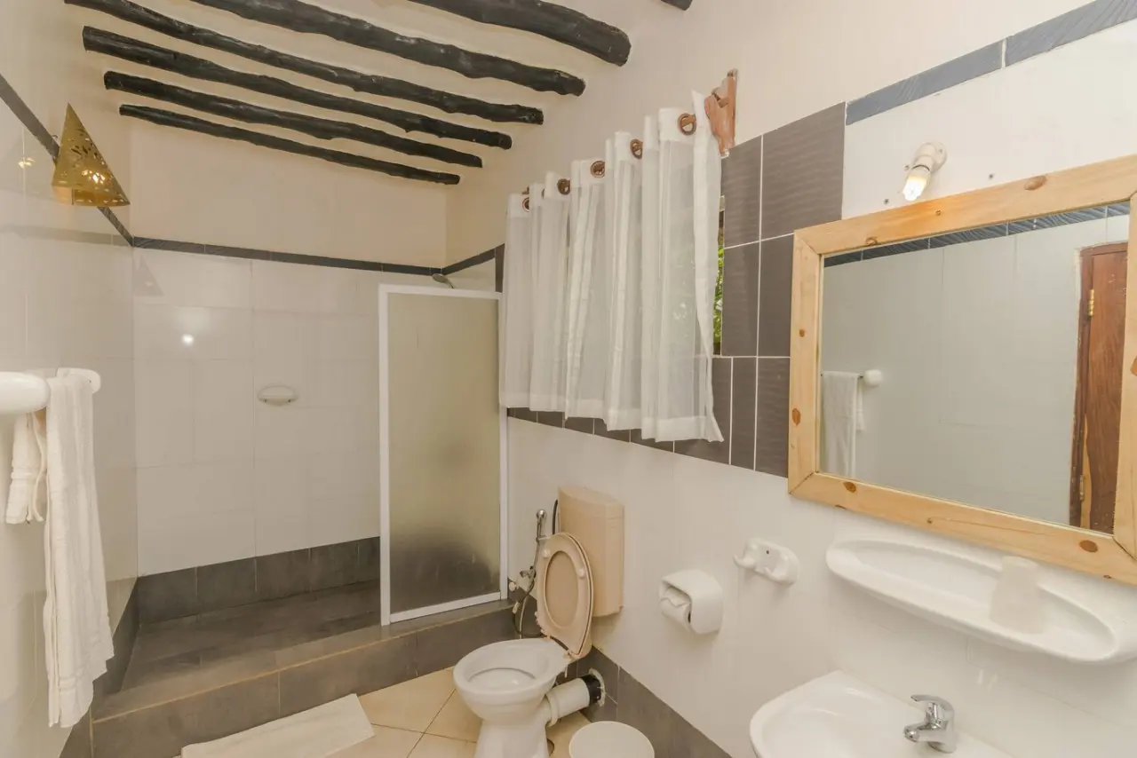 Tanzanite Beach Resort — TANZANITE BEACH RESORT