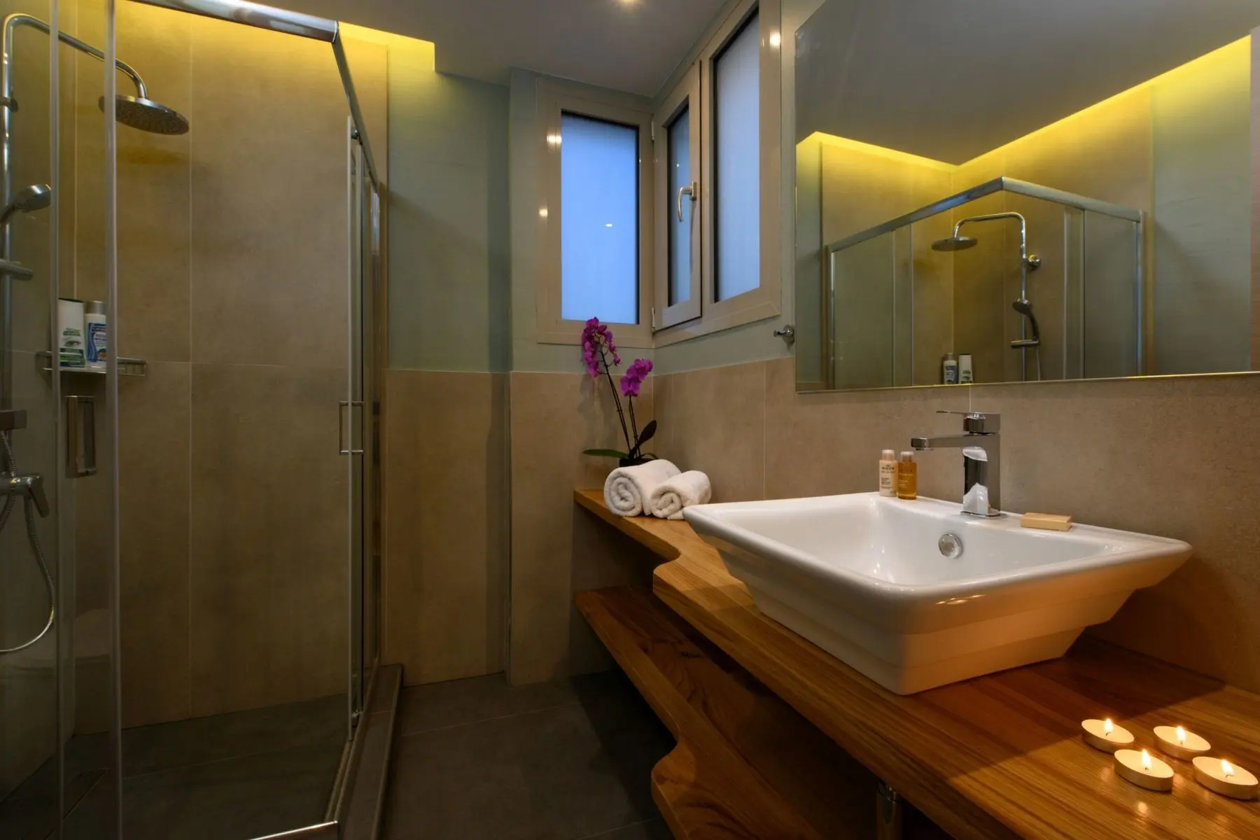 Tessera Villas Collection — TESSERA VILLAS COLLECTION