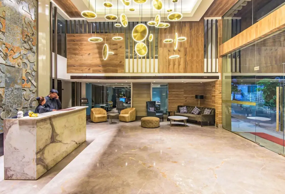 Lobby hotelu The Fern Residency Calangute