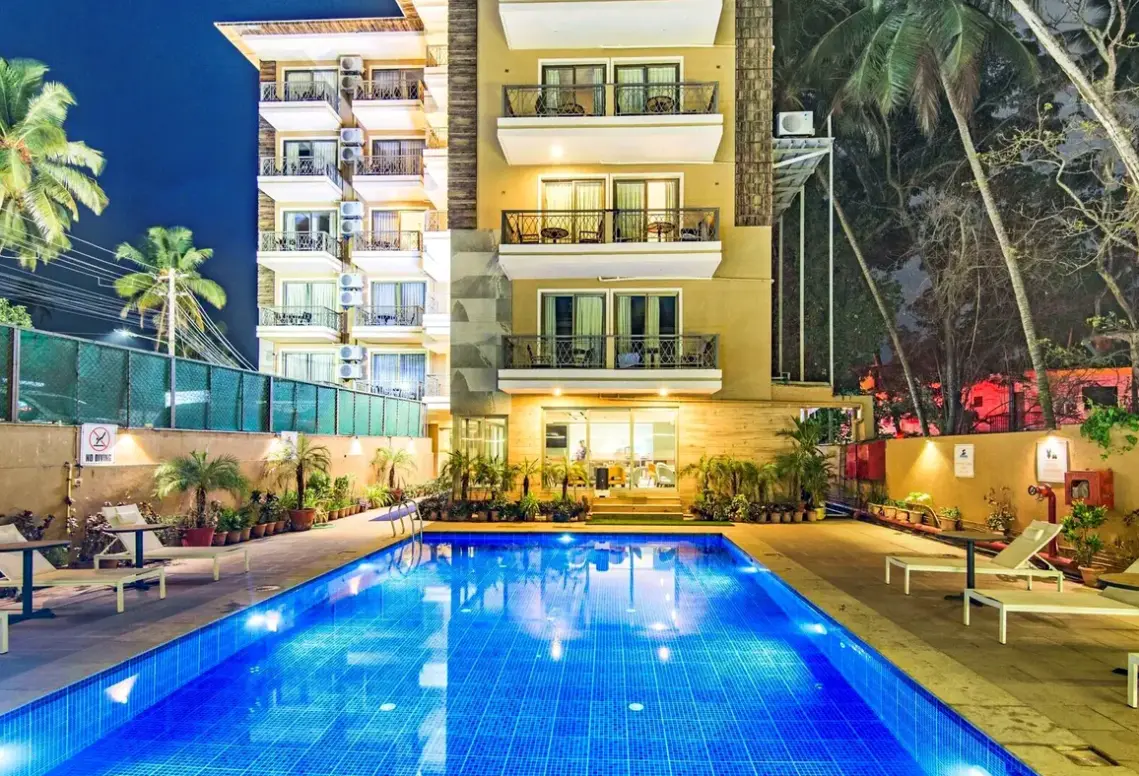 Basen w hotelu The Fern Residency Calangute