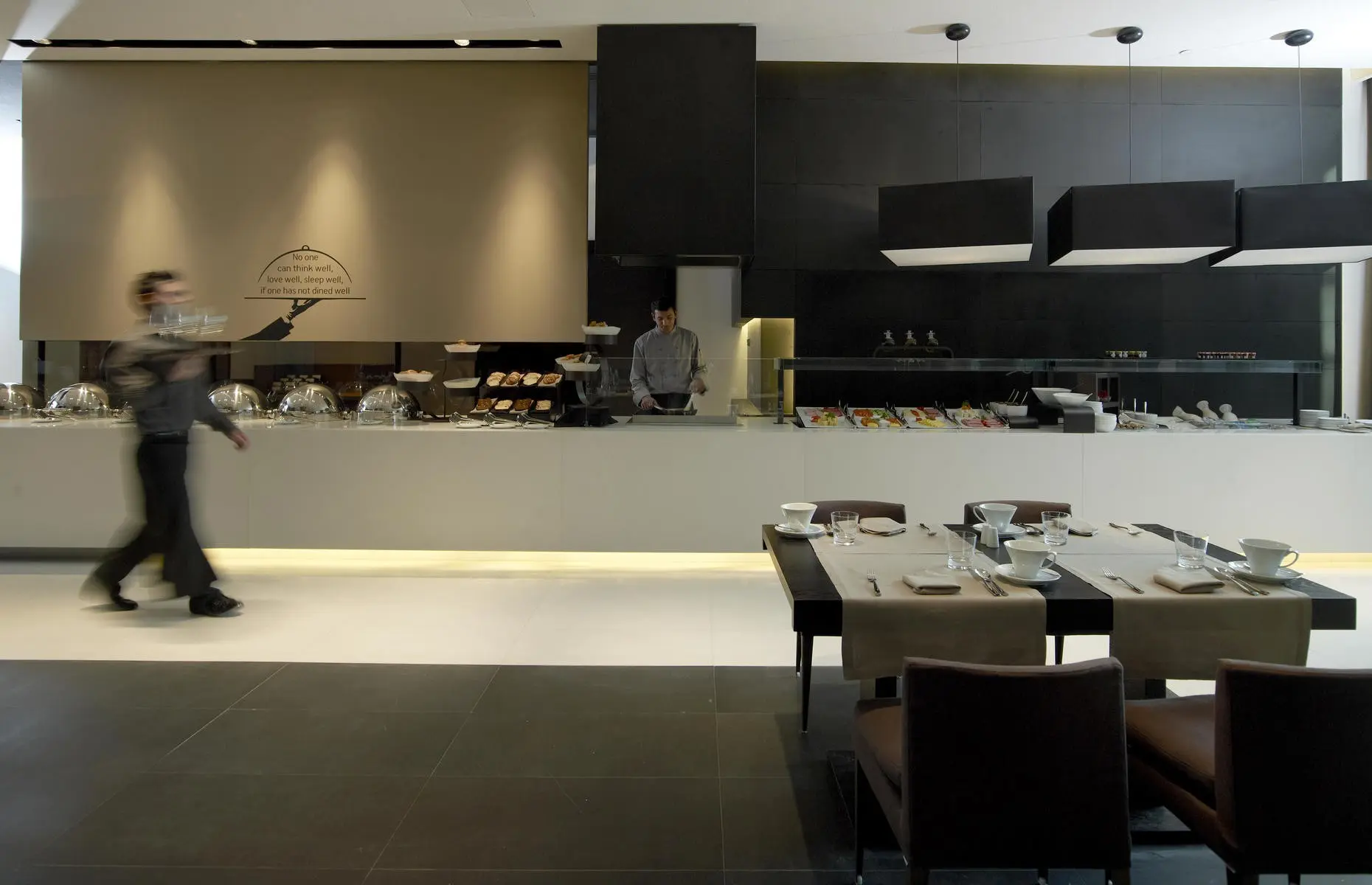 The Met Hotel — THE MET HOTEL