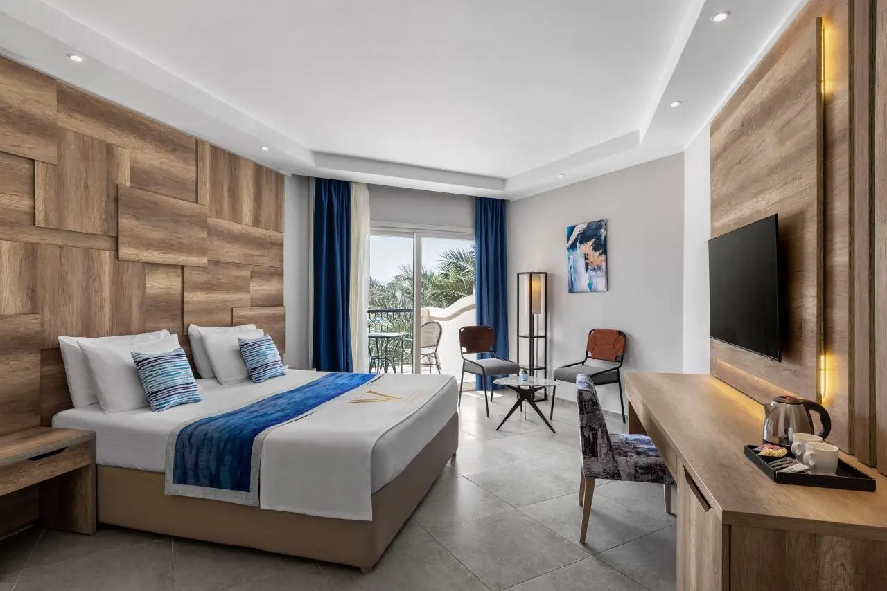 The V Luxury Resort — THE V LUXURY RESORT