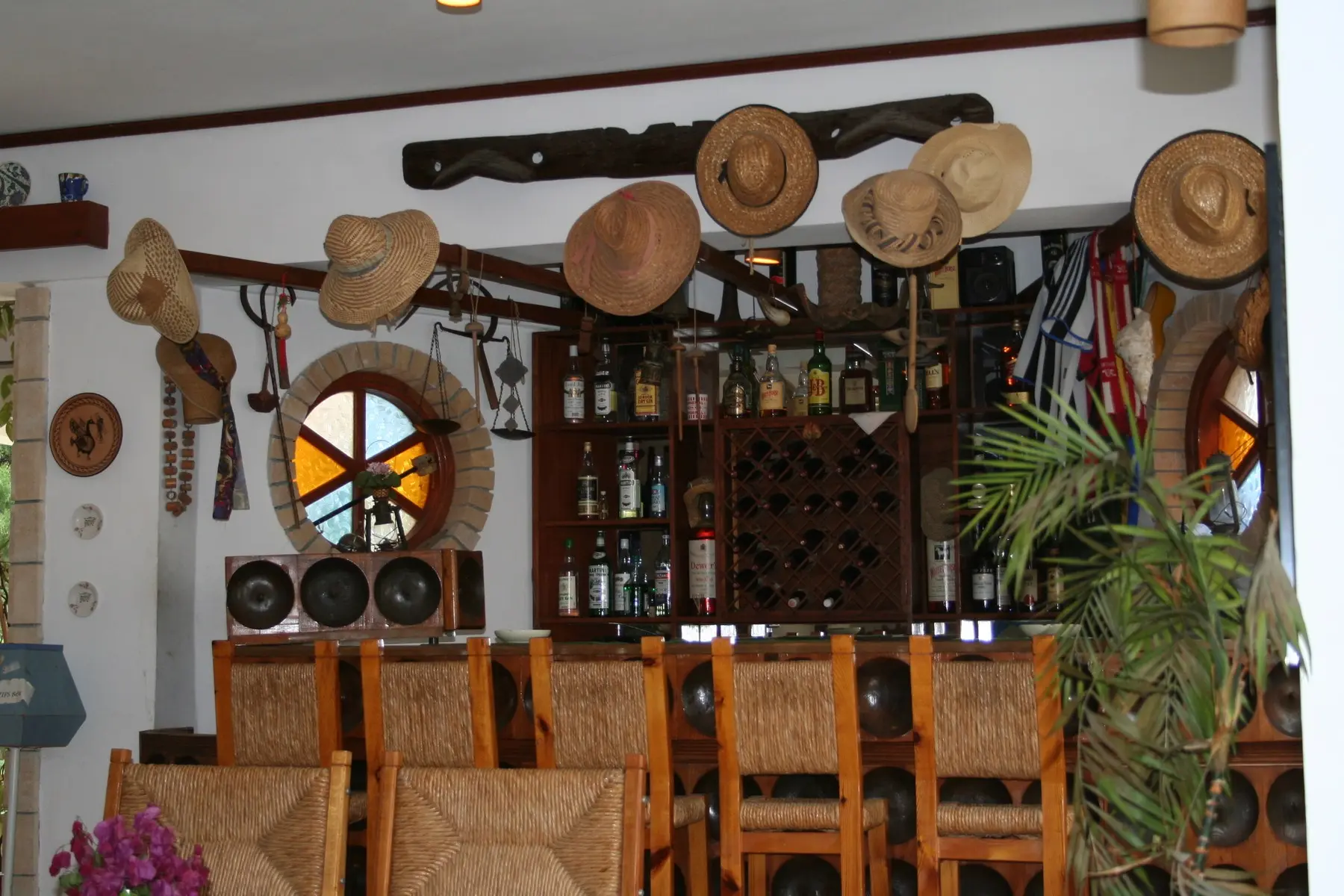 Topset Hotel — TOPSET HOTEL