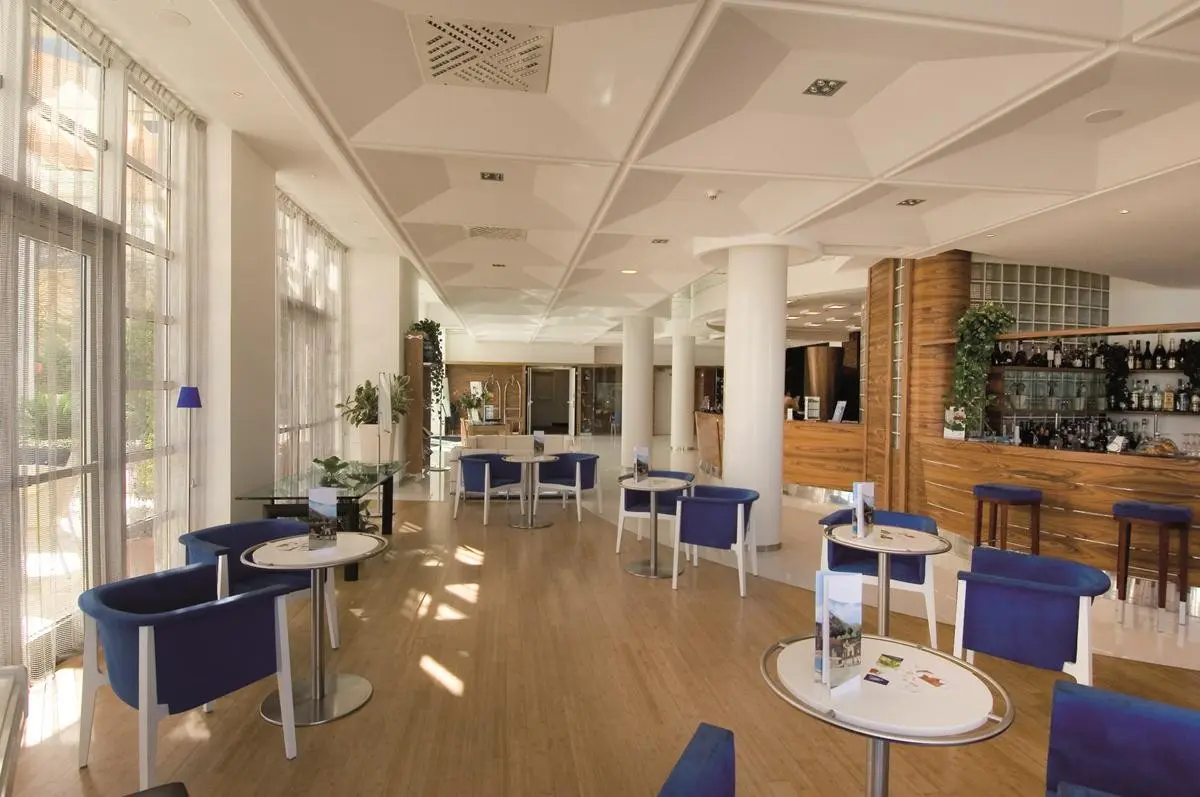 Towers Hotel Stabiae Sorrento Coast — TOWERS HOTEL STABIAE SORRENTO COAST