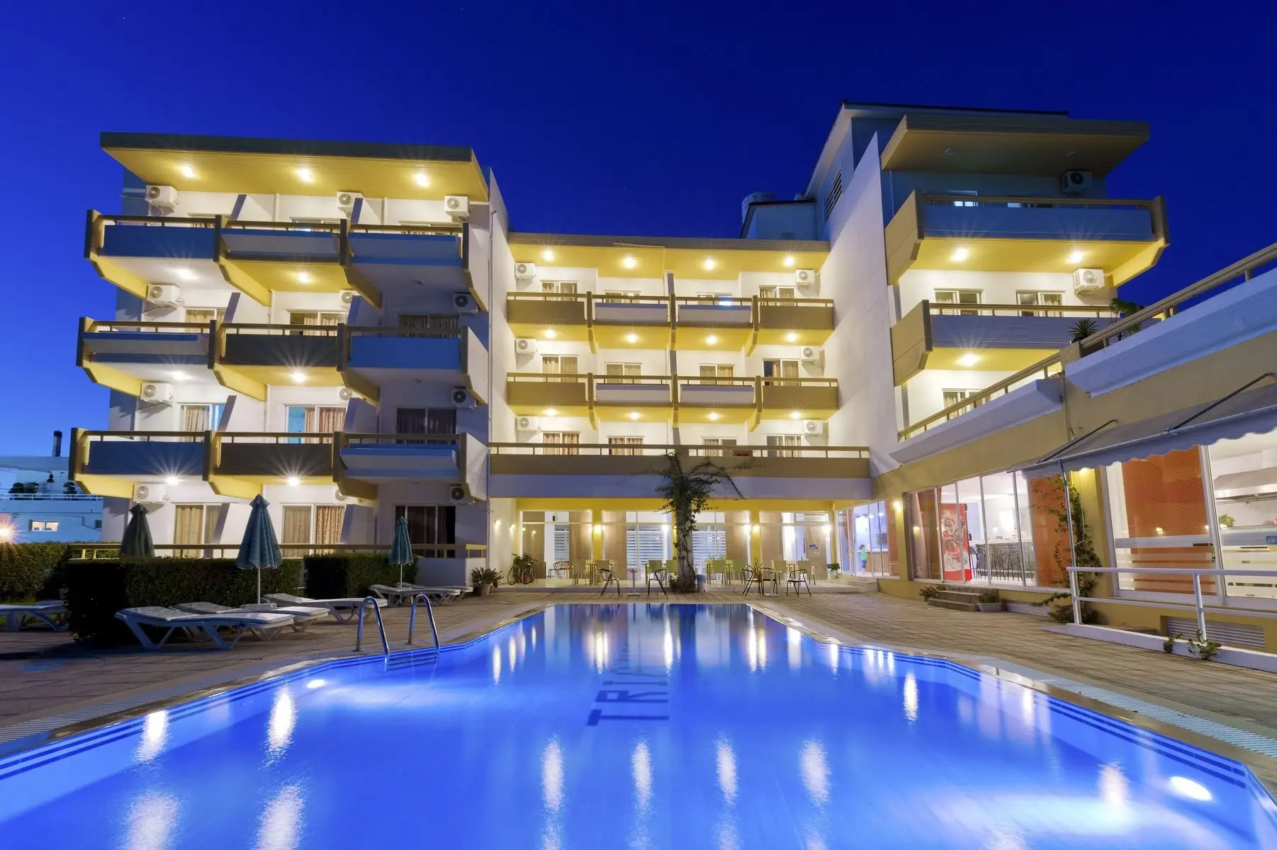 Hotel Trianta Apartments w Grecja (Rodos) - oferta last minute