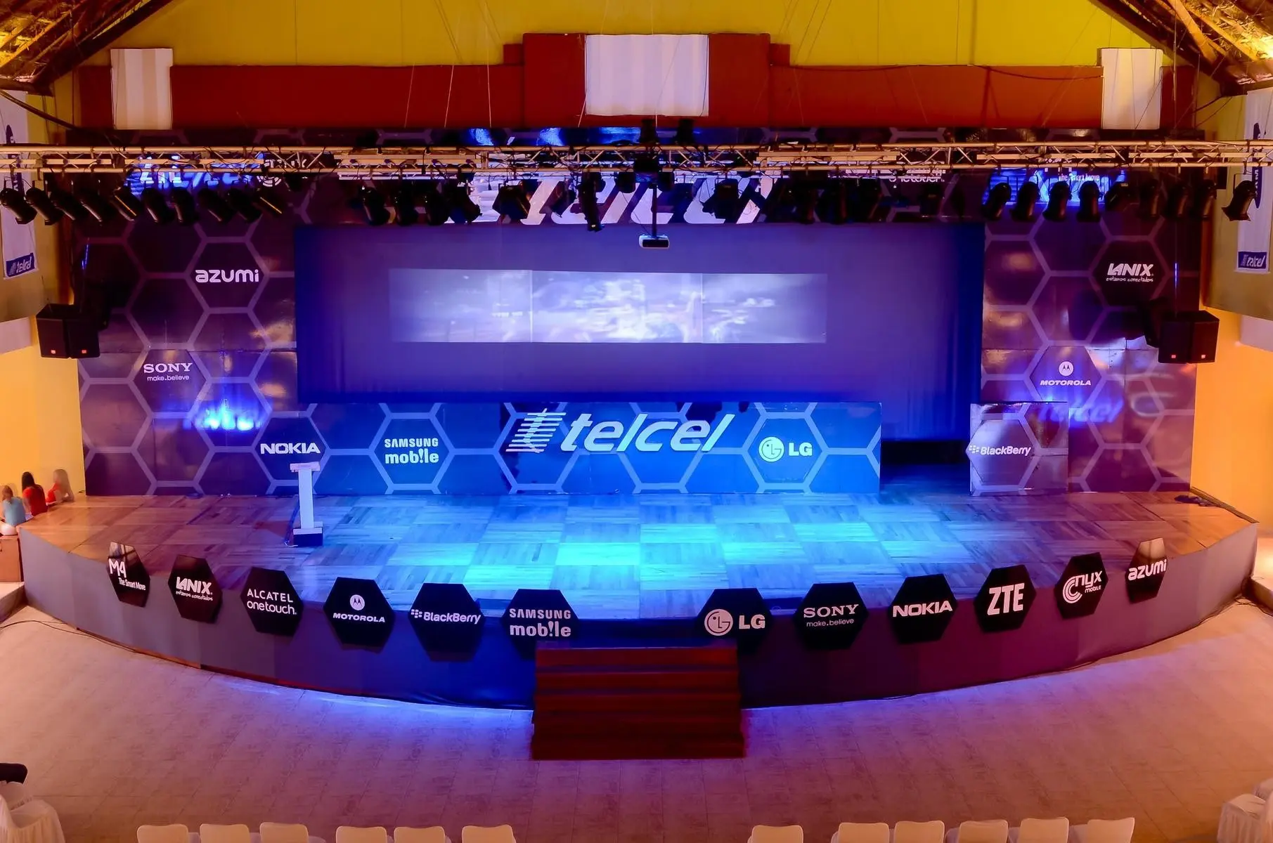 Valentin Imperial Riviera Maya — VALENTIN IMPERIAL RIVIERA MAYA