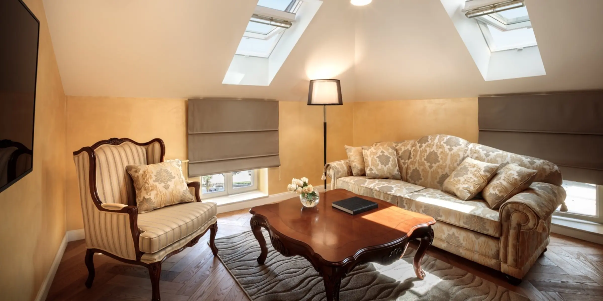 Villa Abbazia — VILLA ABBAZIA