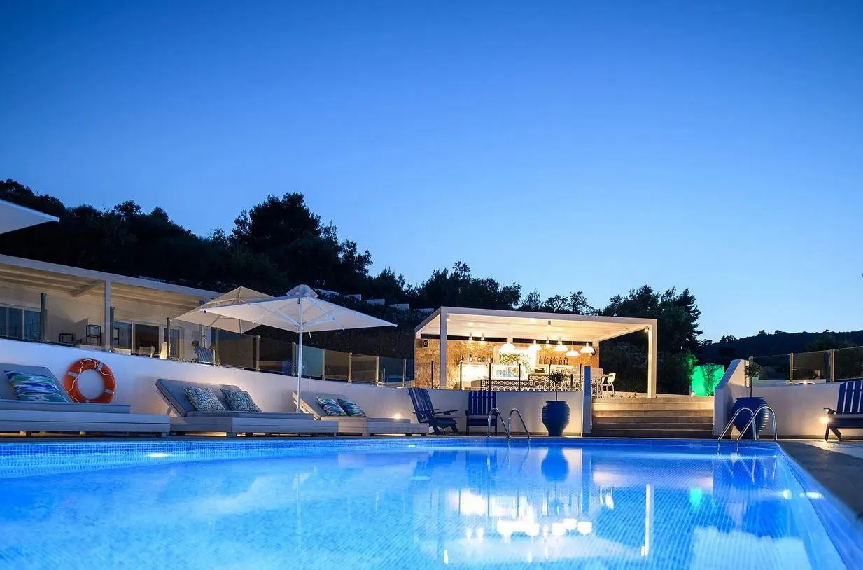 Villa D'oro Luxury Villas & Suites — VILLA D'ORO LUXURY VILLAS & SUITES