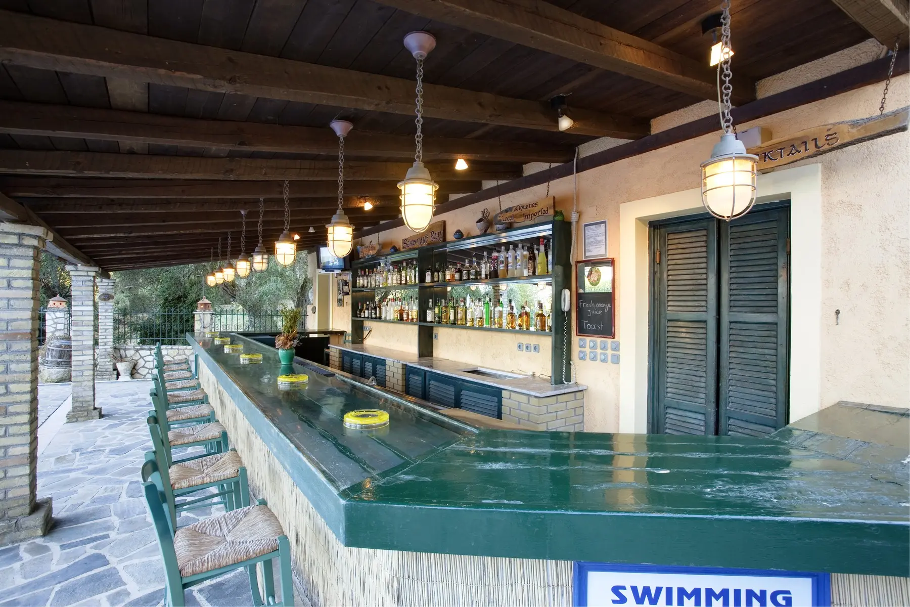 Villa Yannis — VILLA YANNIS