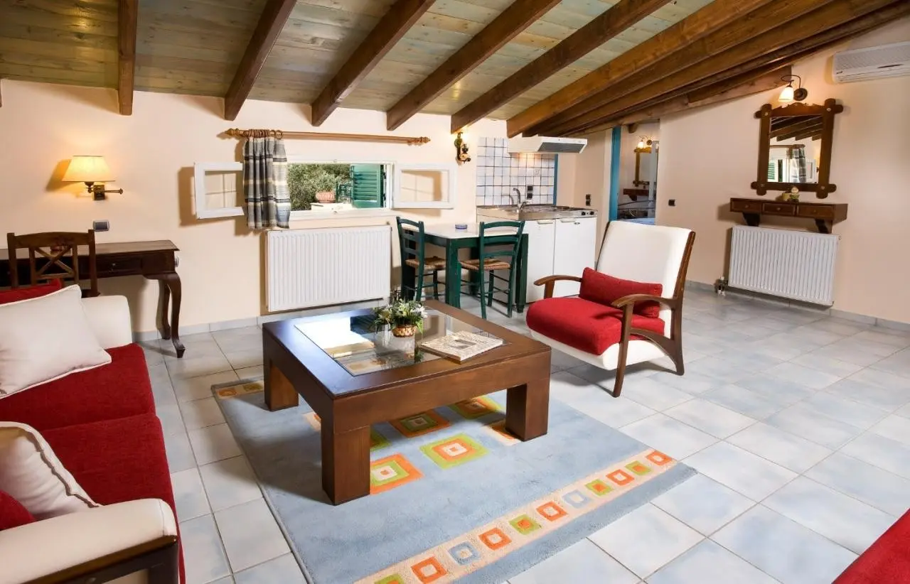 Villa Yannis — VILLA YANNIS