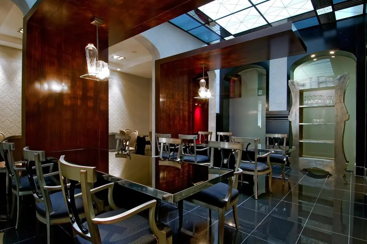 Vincci Palace — VINCCI PALACE