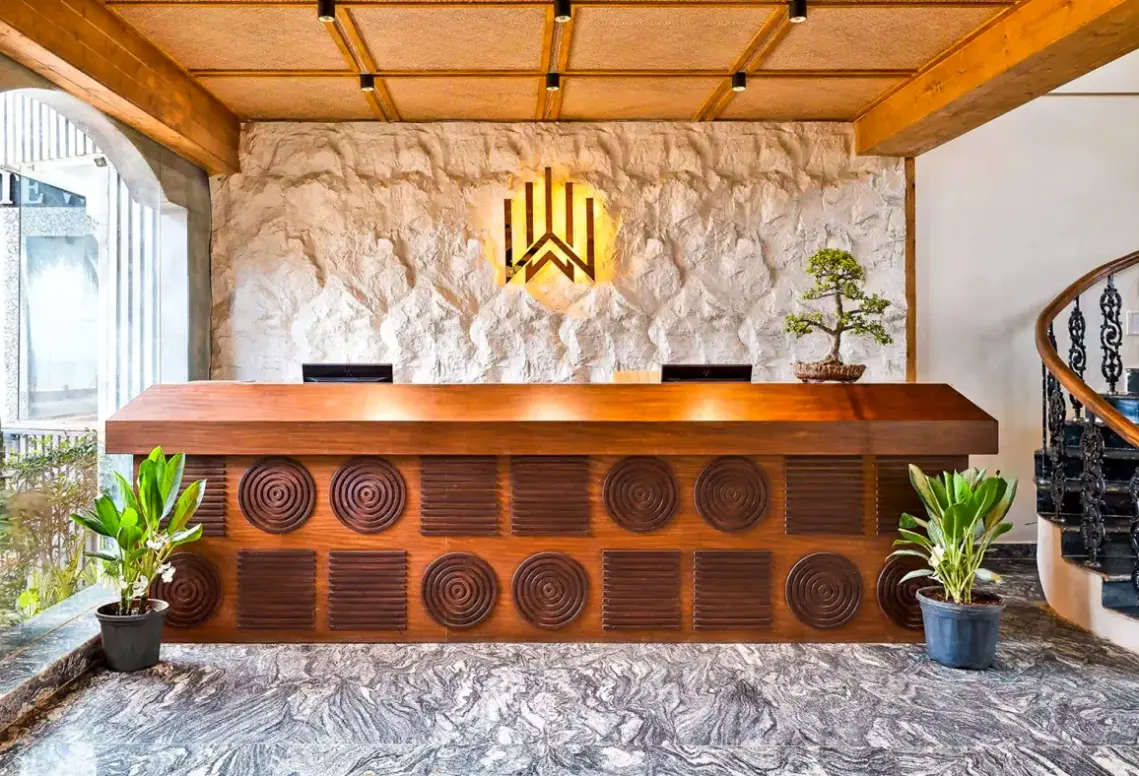Lobby hotelu White Wharf Beach Resort