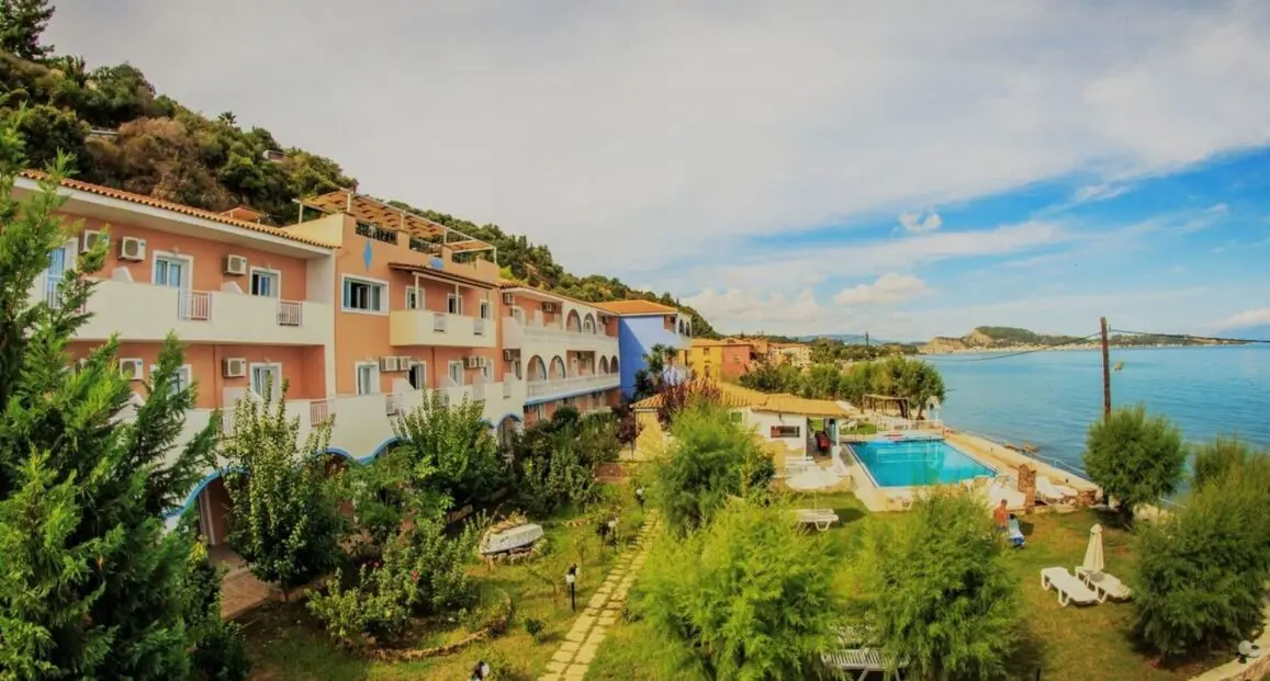 Hotel Agoulos Beach (ex. Agoulos Inn)