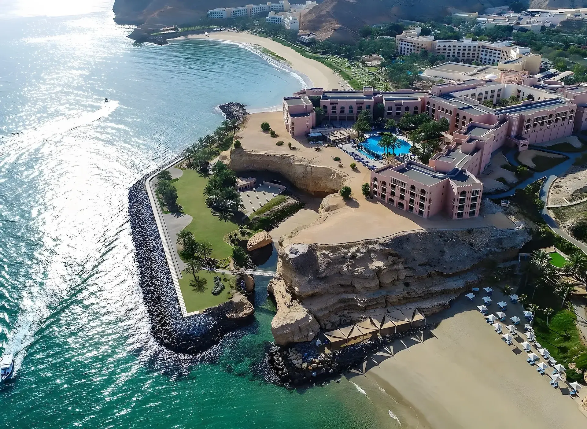 Hotel Al Husn Hotel Muscat