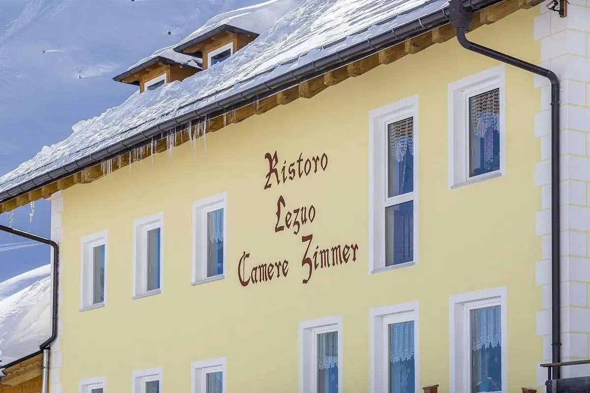 Hotel Albergo Ristoro Lezuo (Passo Pordoi)