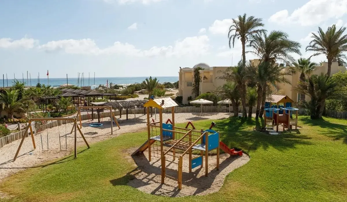 Plaża przy hotelu Aldiana Club Djerba Atlantide