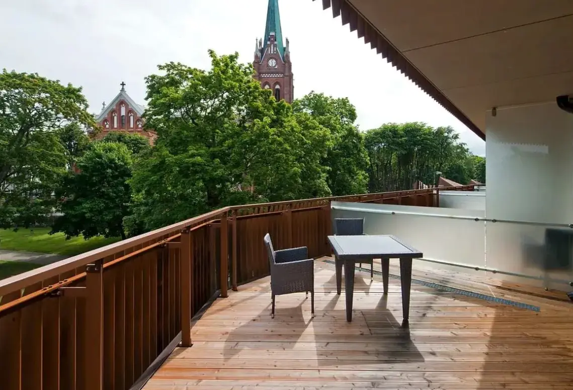 Widok z hotelu Amberton Green Apartments