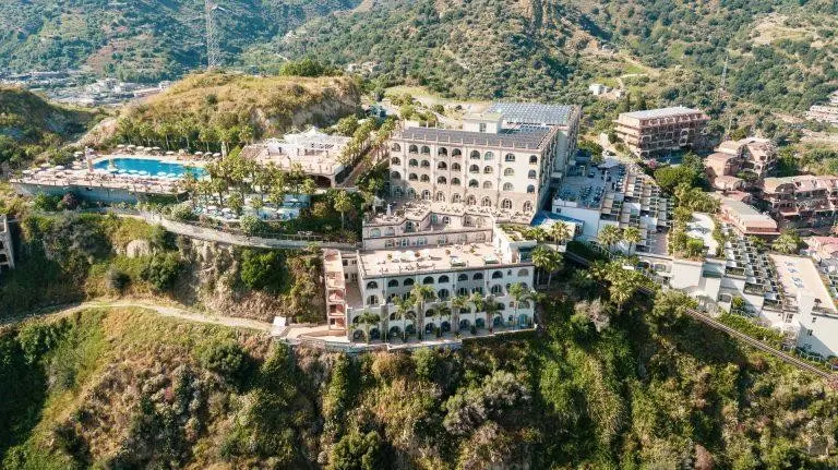 Antares Le Terrazze — ANTARES LE TERRAZZE