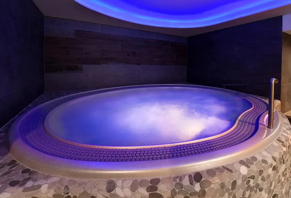 Spa w hotelu Aplend Lake Resort