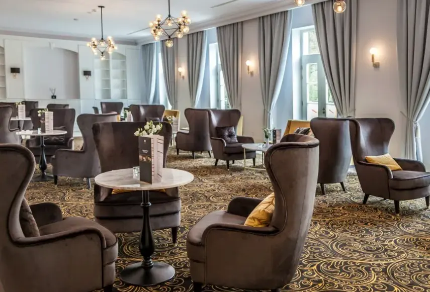 Lobby hotelu Arche Zamek Janów Podlaski