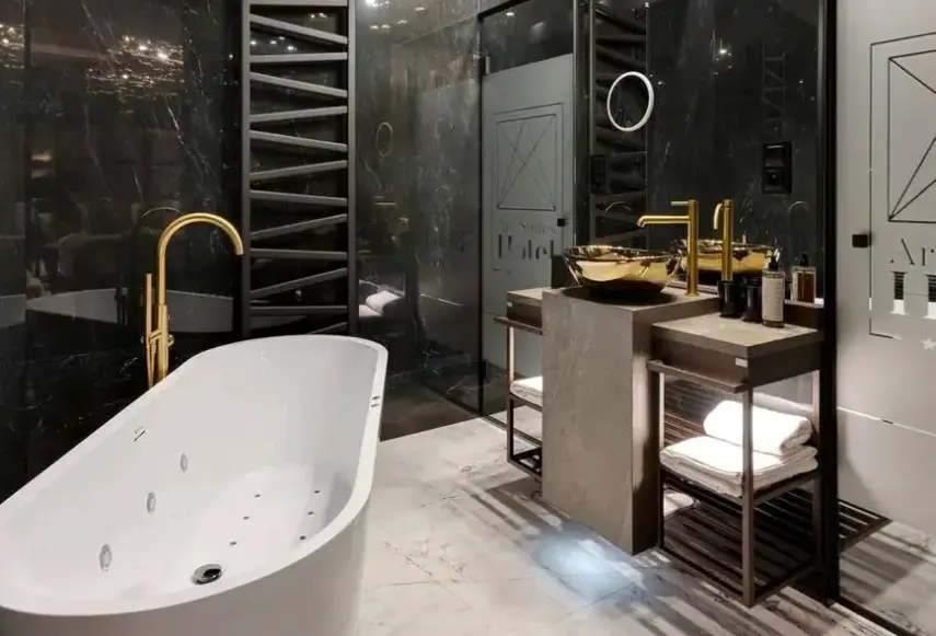 Łazienka w pokoju hotelu Art Suites Boutique Hotel – Krakow Center
