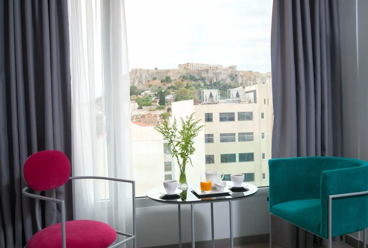Widok z hotelu Athens Utopia Ermou