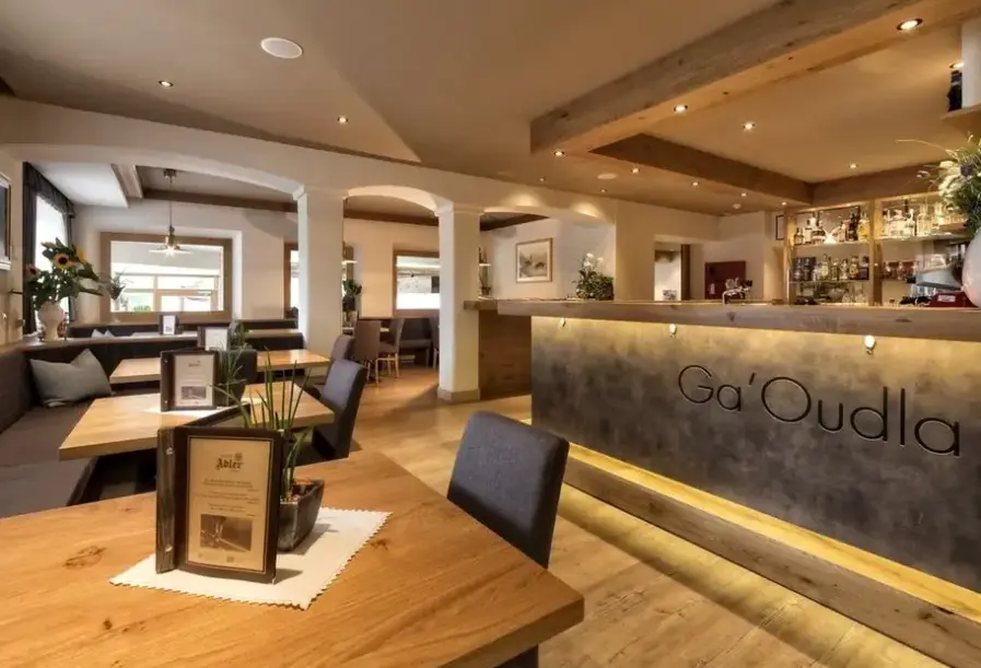 Restauracja i jedzenie w hotelu Autentic Adler (Rasun Anterselva)