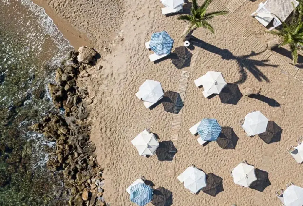 Plaża przy hotelu Azul Eco & Noho