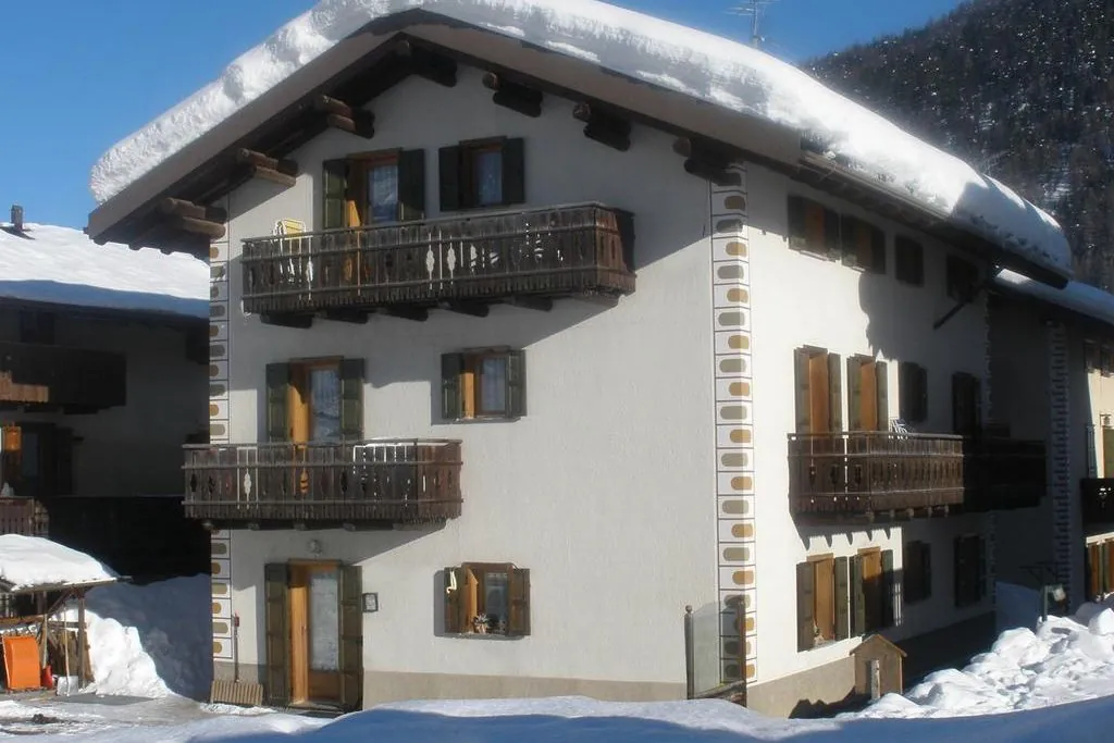 Hotel Bait Dal Cucu