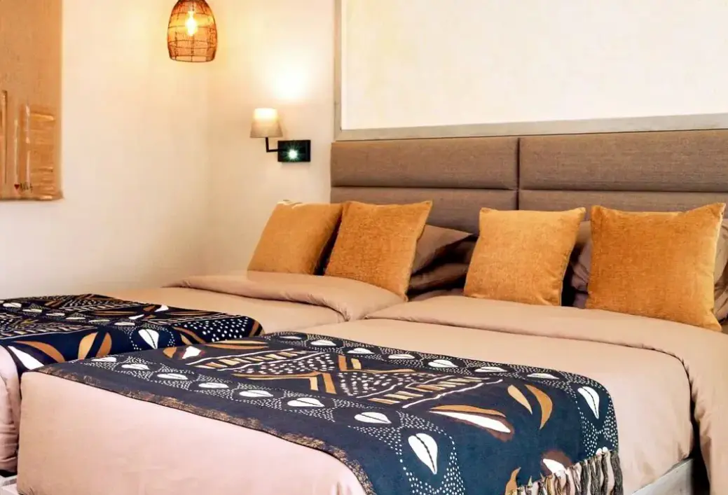 Pokój w hotelu Bakadaji