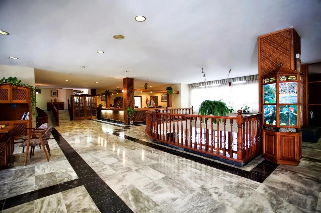 Lobby hotelu Be Smart Florida Plaza
