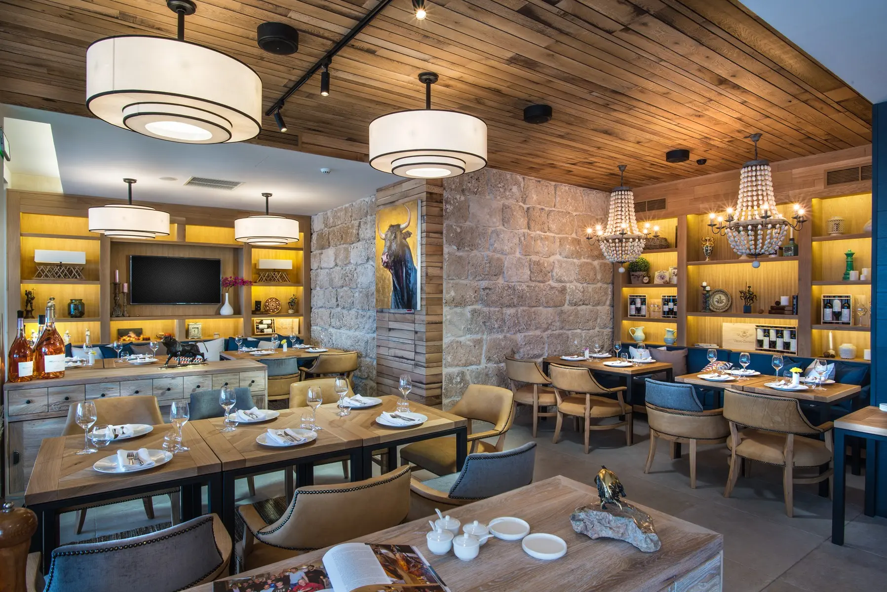 Restauracja i jedzenie w hotelu Blu Bay Design