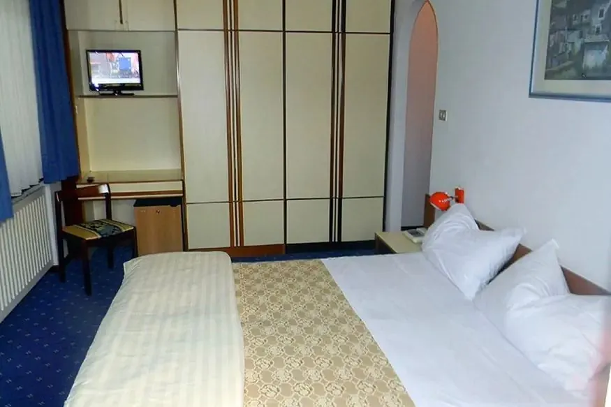 Hotel Bologna (Brunico)