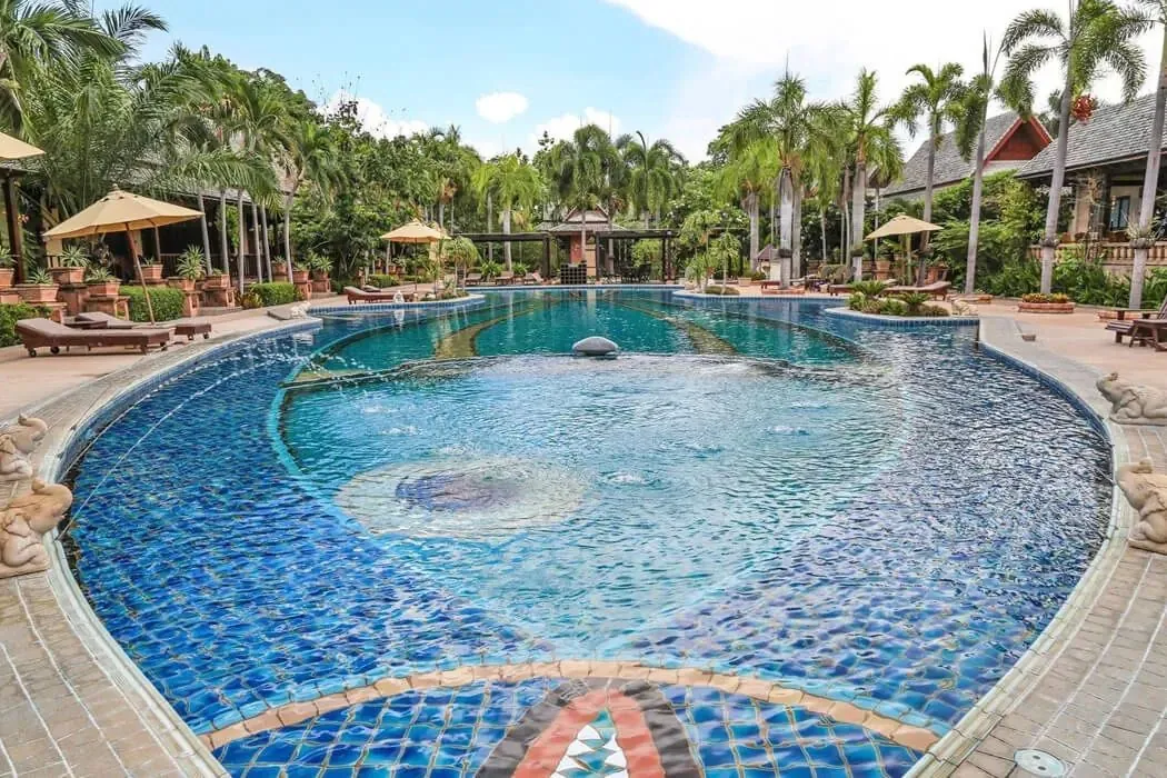 Hotel Botany Beach Resort