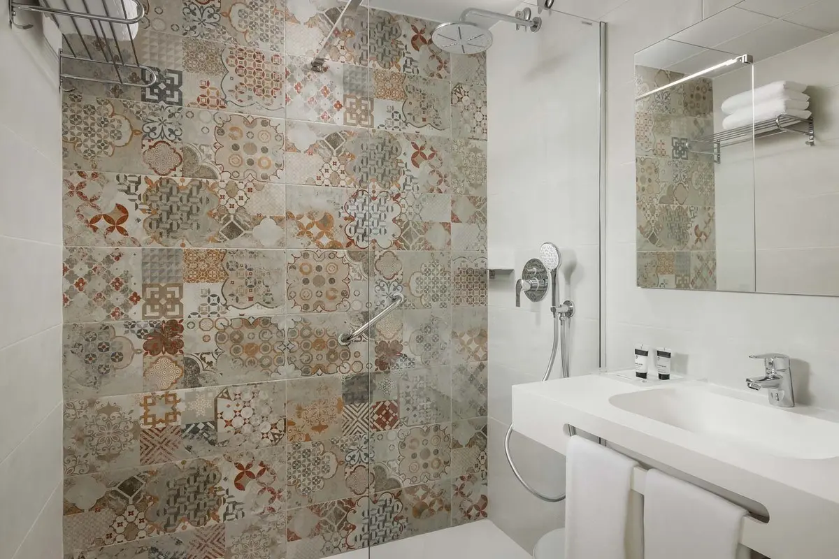 Łazienka w pokoju hotelu Calas De Alicante Hotel Boutique